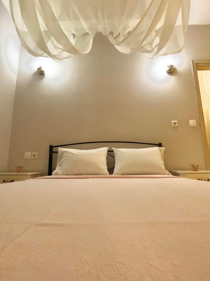 Noula'S House Apartment อาโยส นิโกลาออส ภายนอก รูปภาพ